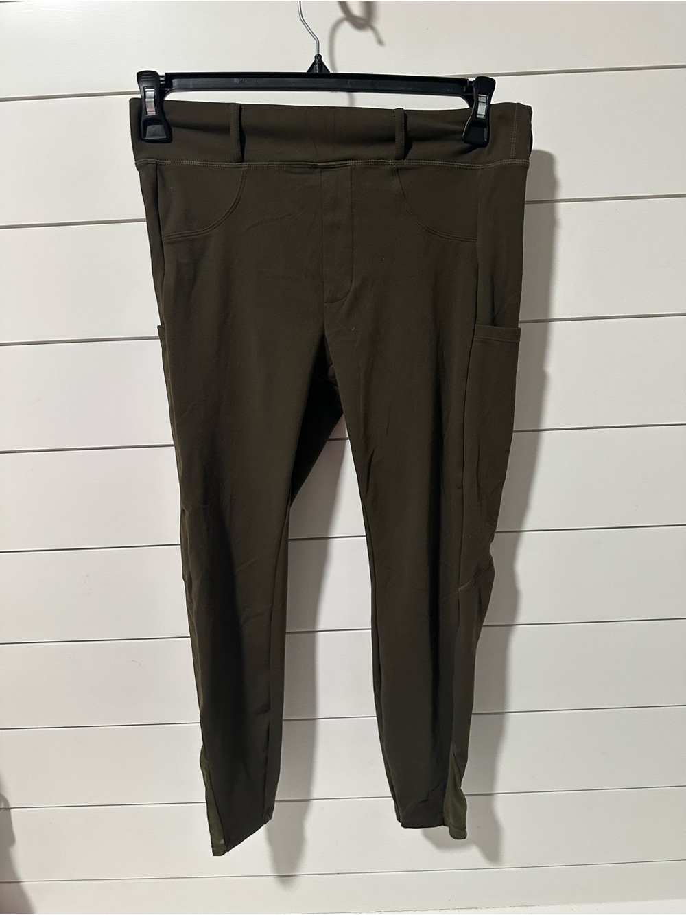 Women’s Olive Green Stretch Performance Pants